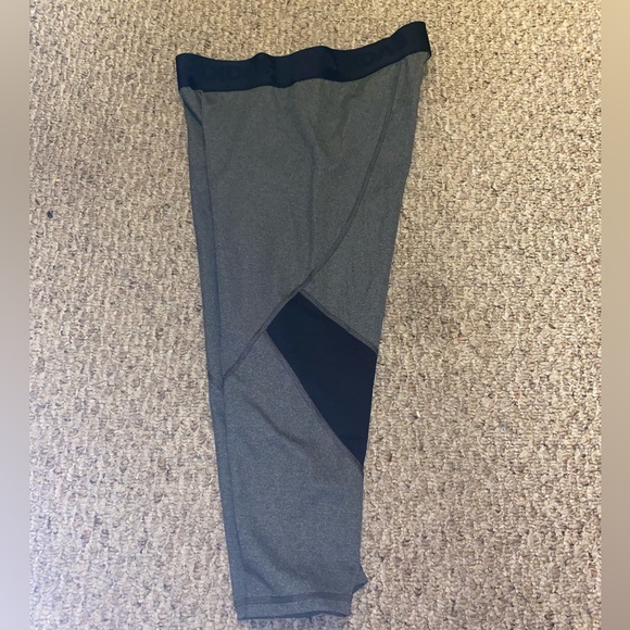 Adidas Alphaskin Climacool 3/4 Cropped Leggings - Picture 3 of 4